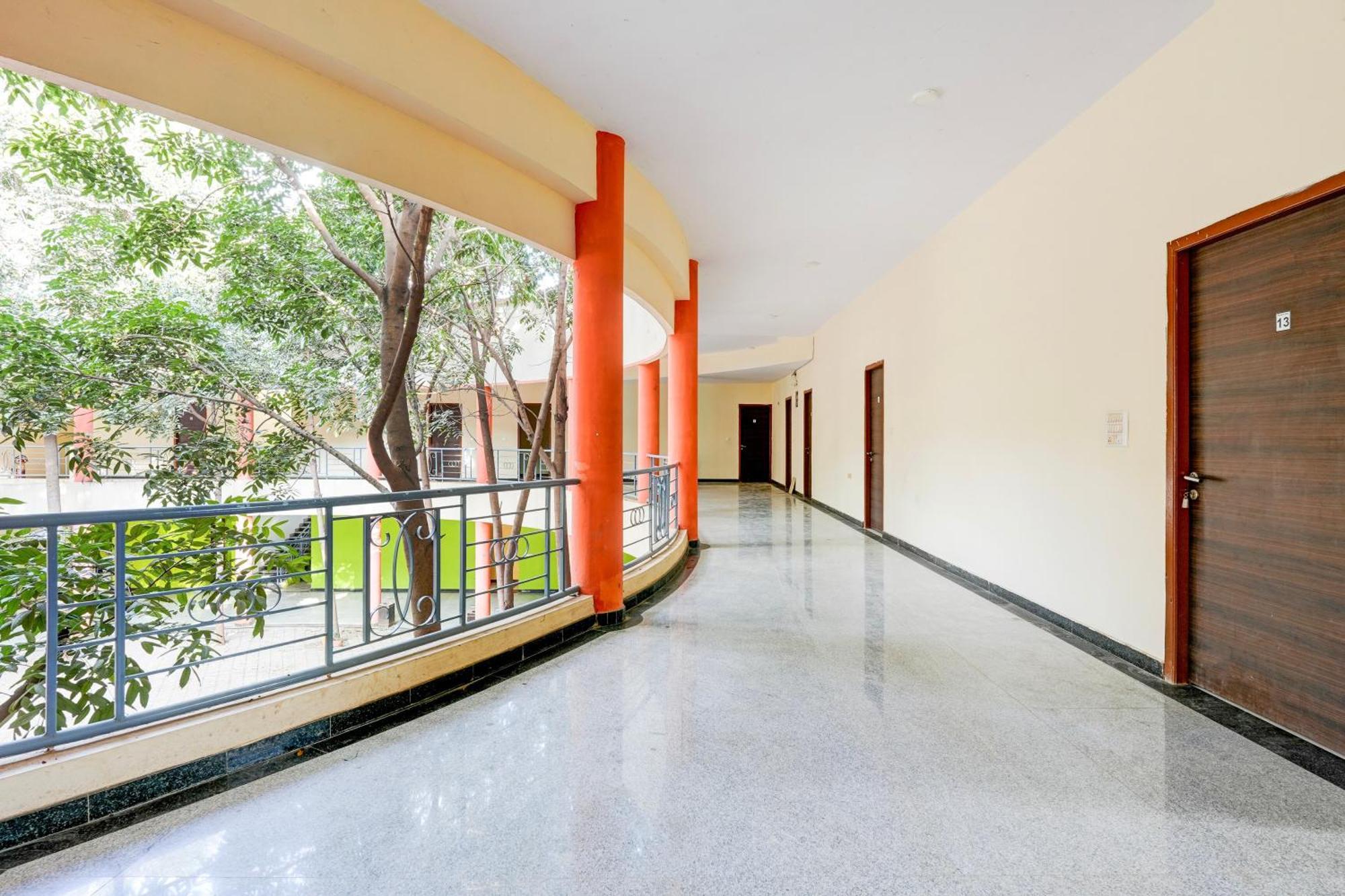 Super Hotel O Hennagara Rd Bommasandara Kammasandra エクステリア 写真